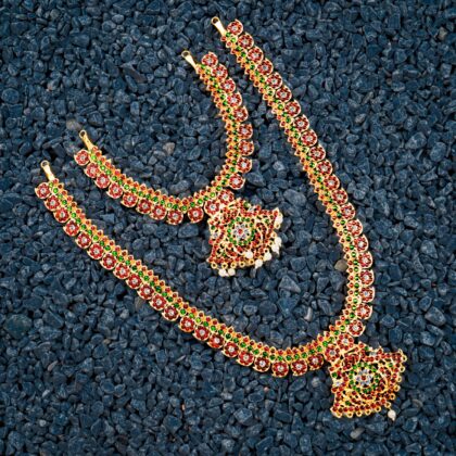 Festive Floral Jewel Set